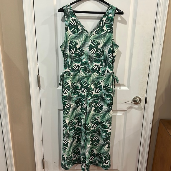 Dalia Pants - Green Tropical Print Crop Jumpsuit